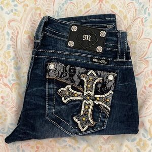 MISS ME size 28 signature skinny